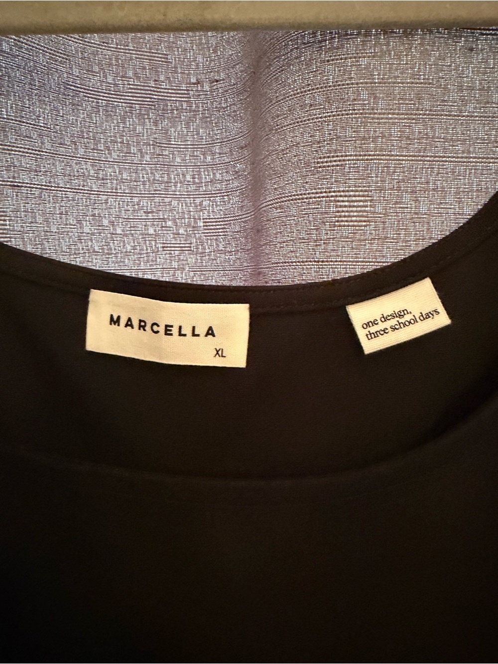 Marcella Black Top - Classic Crewneck